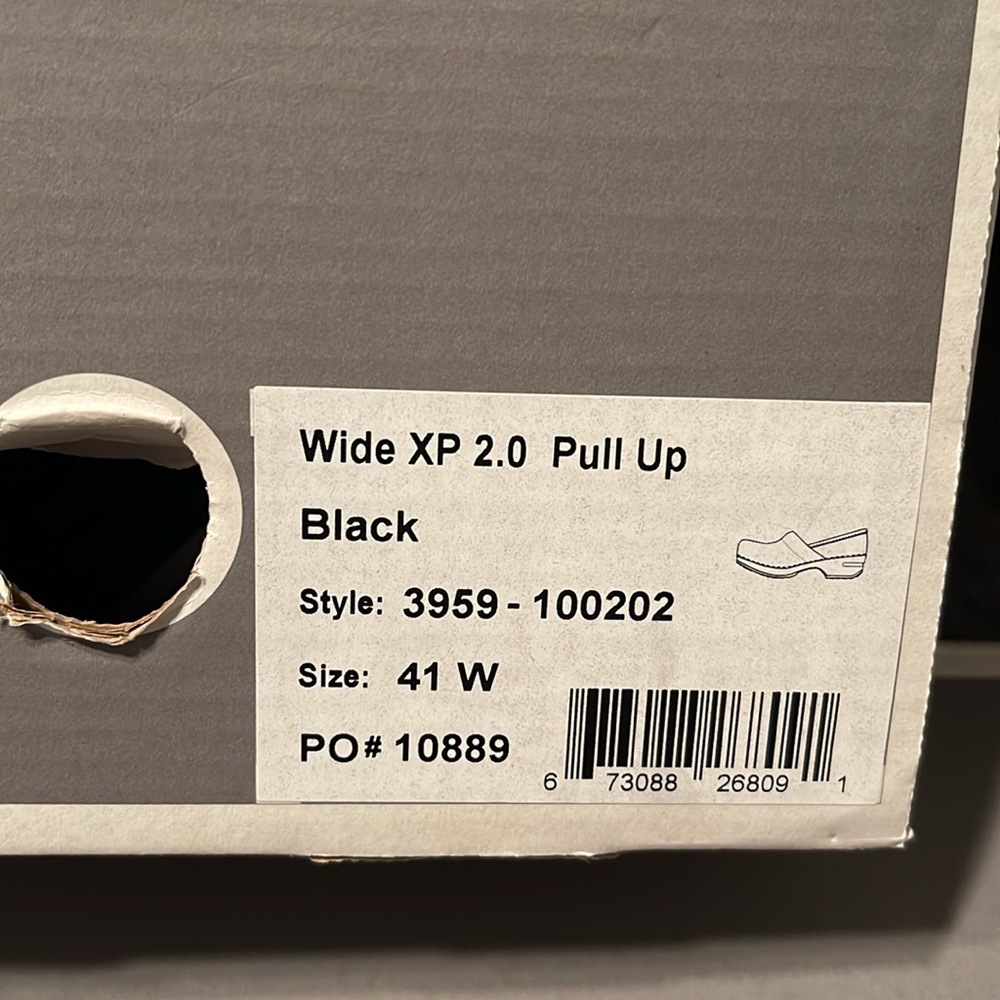 Dansko XP 2.0 Black Clogs - Picture 2 of 3